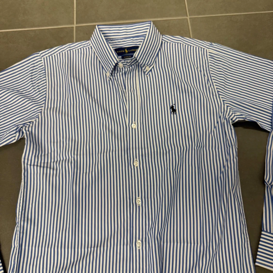 Blåvit randig skjorta från Ralph Lauren - 1