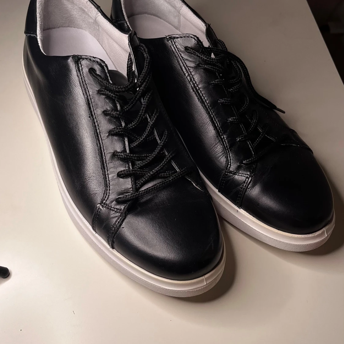 Svarta sneakers från Melli Shoes