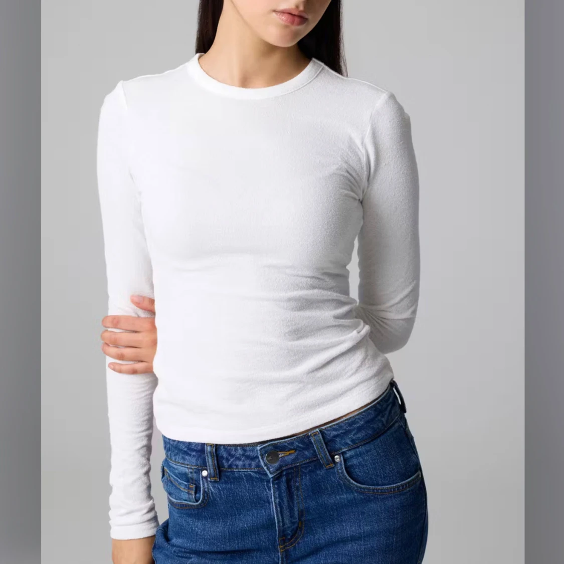 Vit långärmad basic tröja