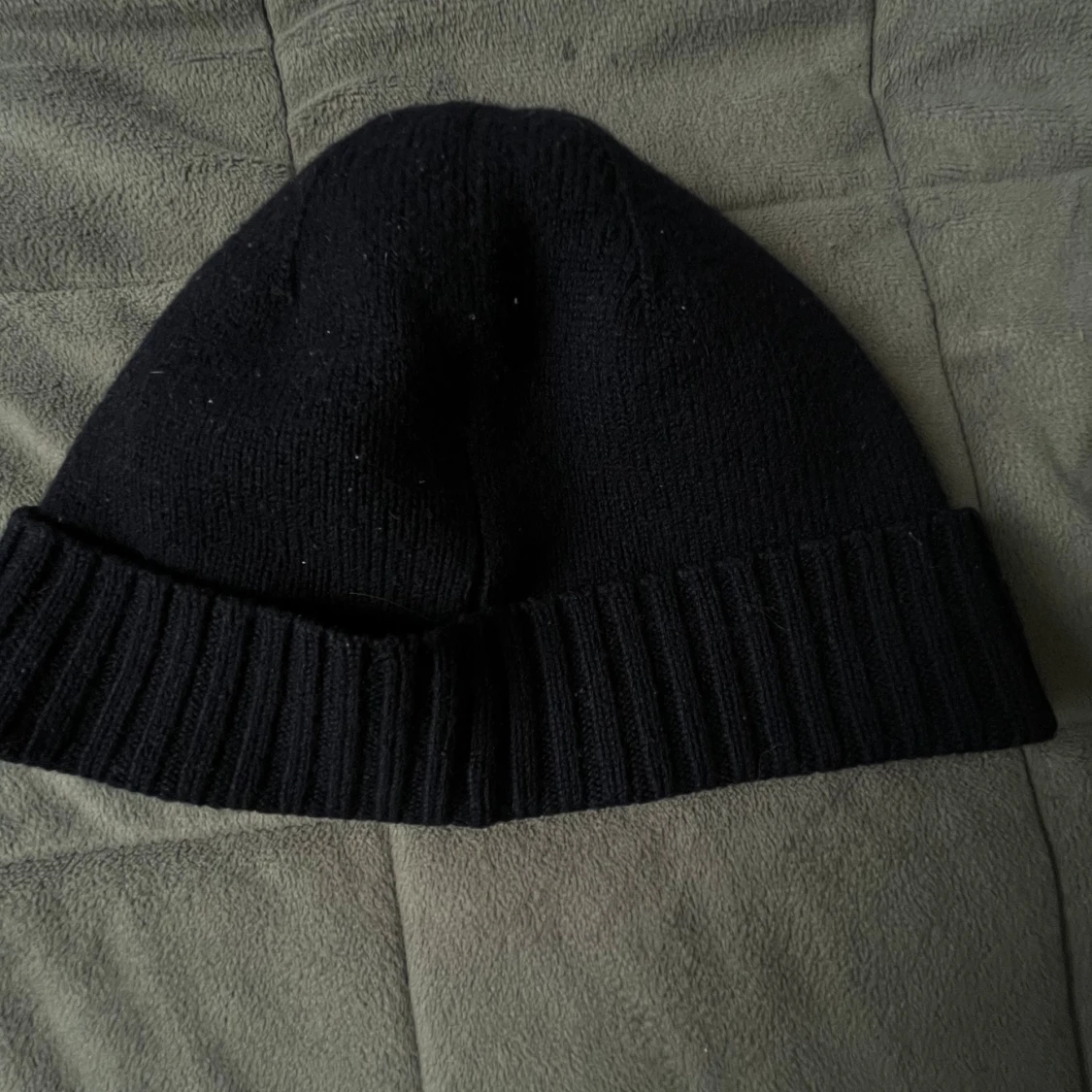 Svart merinoullsmössa från Polo Ralph Lauren - 1