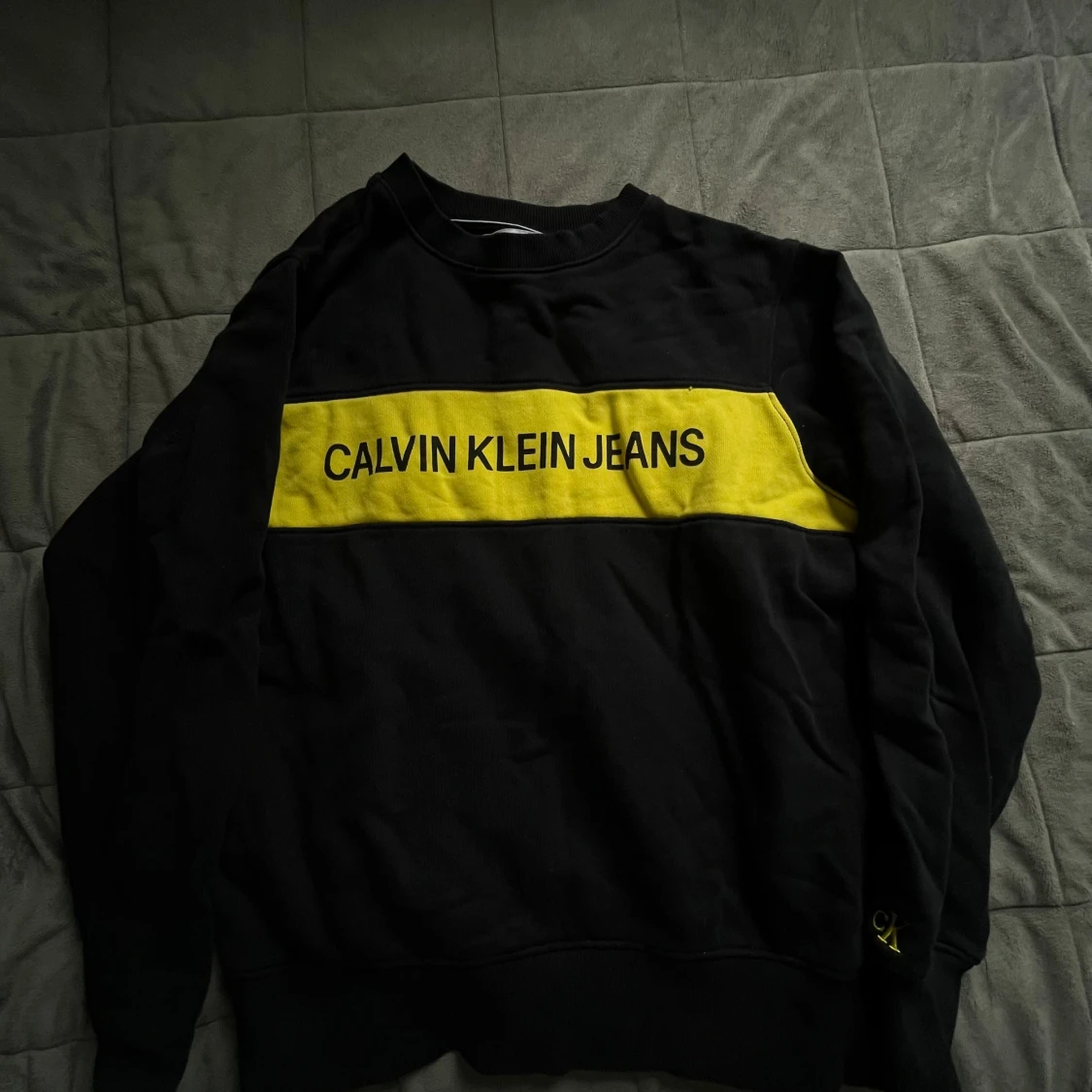 Svart sweatshirt Calvin Klein Jeans XS