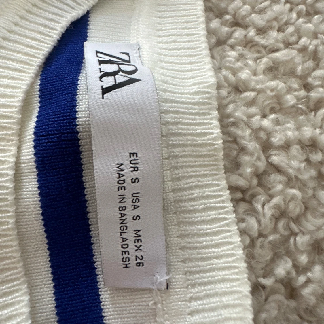 Randig topp från Zara i blått och vitt - 2