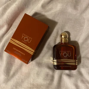 Stronger with you Amber EDP (byte) - En fin gourmand/sexig doft som är väldigt lik andra swy men med amber, knappast använd och självklart äkta, kan också bytas