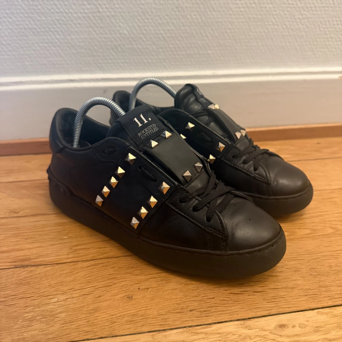 Valentino rockstud sneakers  - 2