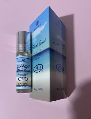 Zahrat Hawaii roll-on parfym - Smidig roll-on parfym från Al-Rehab, Zahrat Hawaii. Perfekt att ta med i väskan. Volym: 6 ml. Tillverkad i Europa. En koncentrerad parfym som ger dig en fräsch känsla hela dagen.