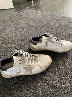 Golden Goose - -Size 45 (generally fits size 44-45)-Little wear and tear-Bought in El Corte Ingles 2024-