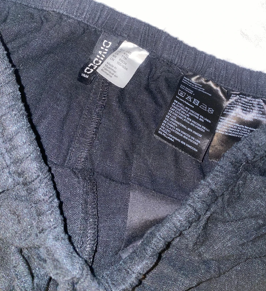 Svarta H&M linne shorts - 1