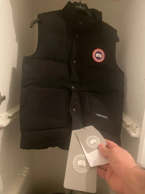 Canada goose väst  - Canada goose väst  Size S 