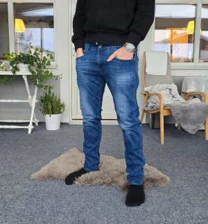 Replay jeans - Snygga Replay jeans I storlek W31/L32, modell Anbass.