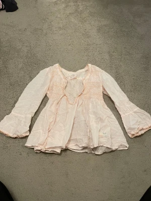 Ljusrosa odd molly topp - Snygg ljusrosa odd molly topp. Inga skador. 💕