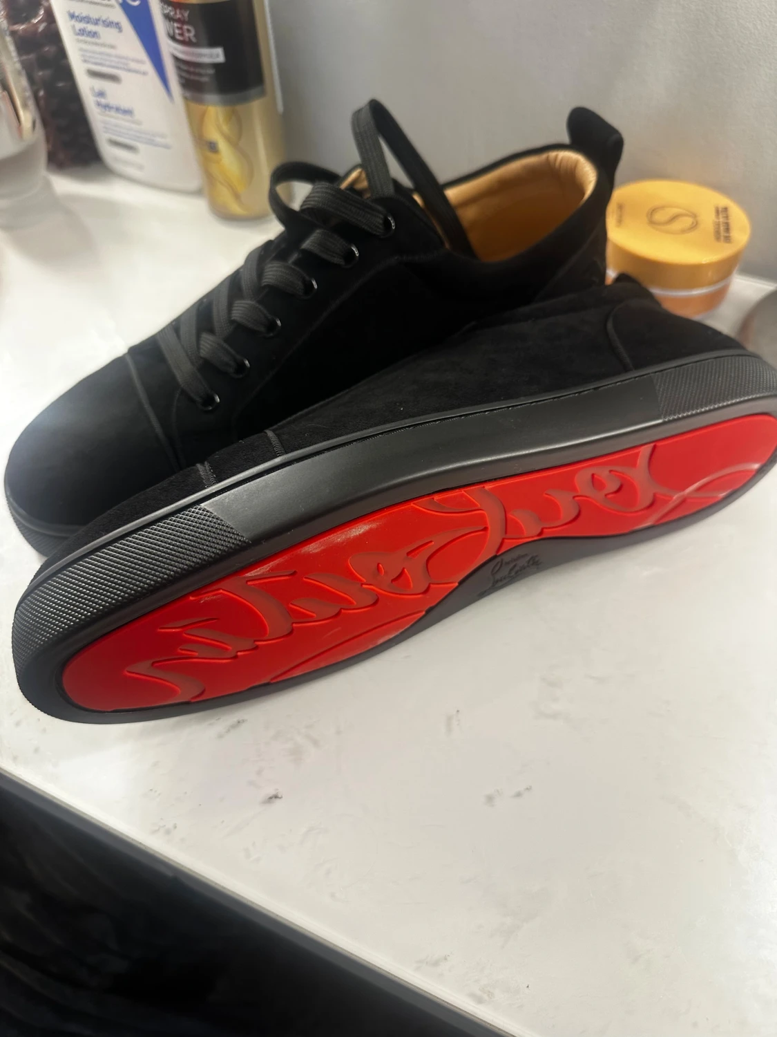Svarta sneakers från Christian Louboutin - 1