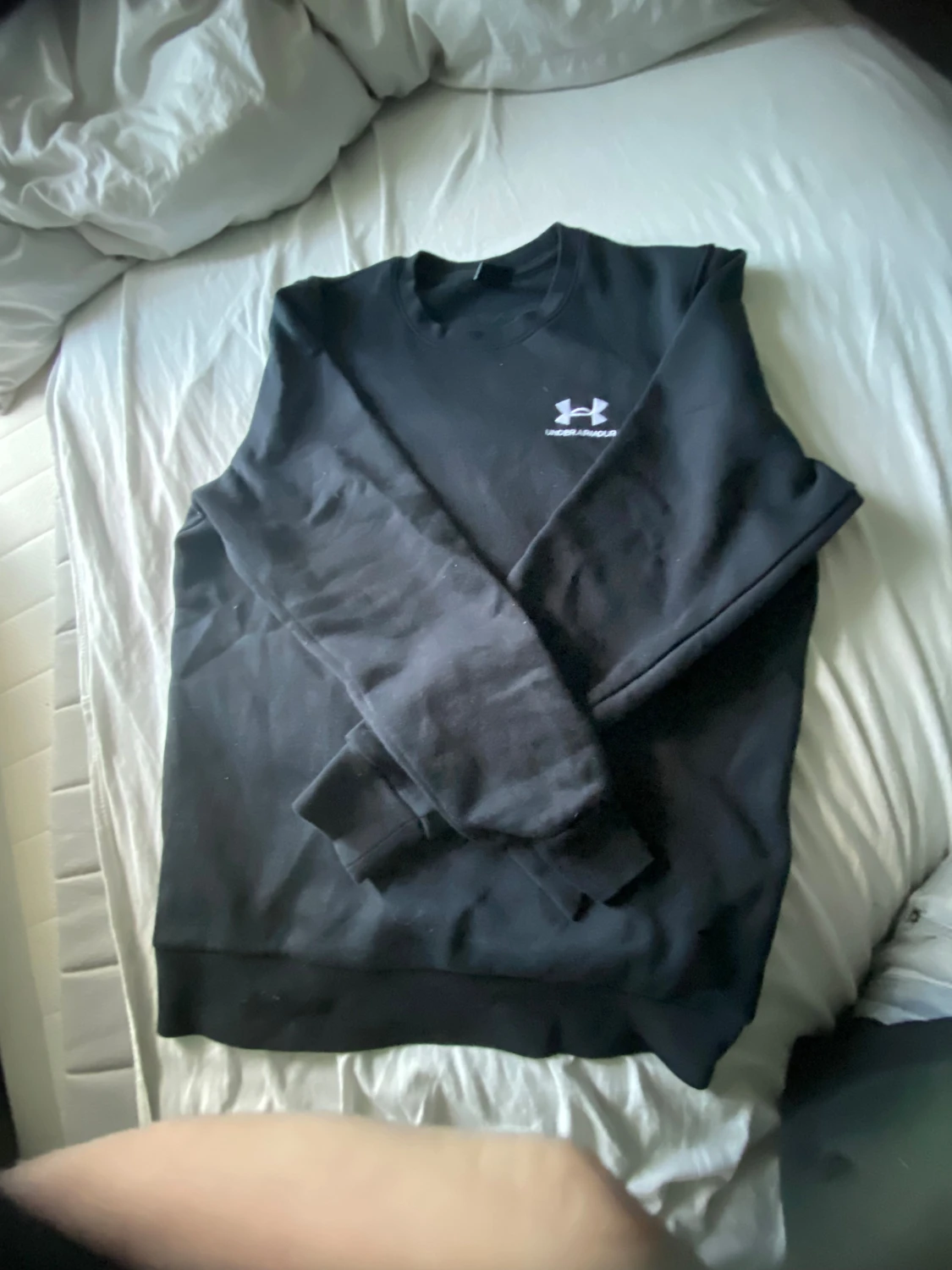 Under armour hoodie, storlek S men passar som M