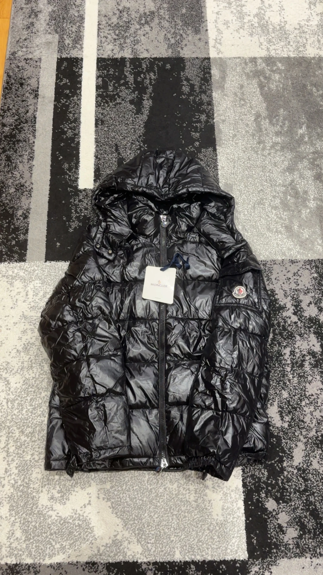 Moncler maya