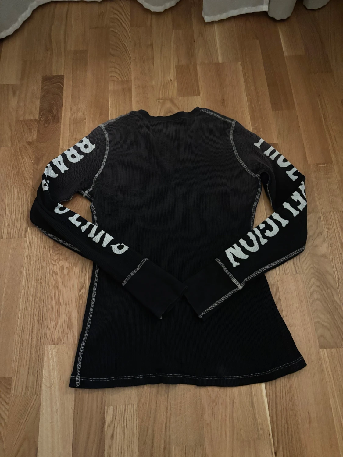 Svart långärmad tröja True Religion - 1