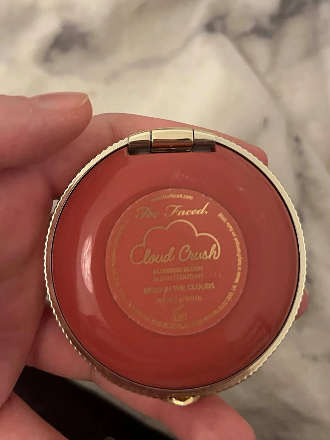 Too Faced Cloud Crush rouge - 2