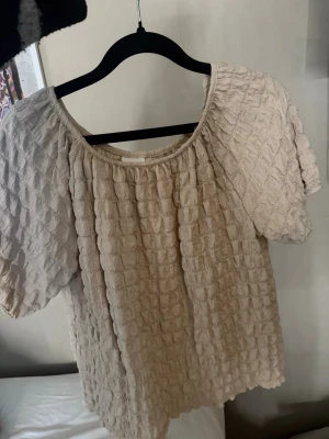 zara blus - så söt topp från zara🥰