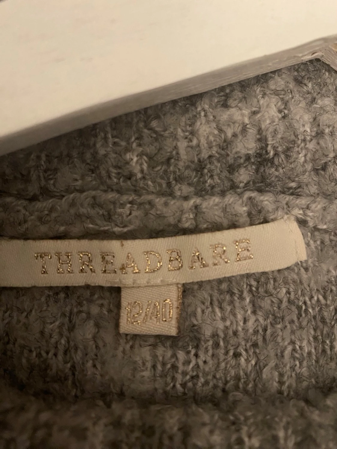 Grå polotröja från Threadbare - 1