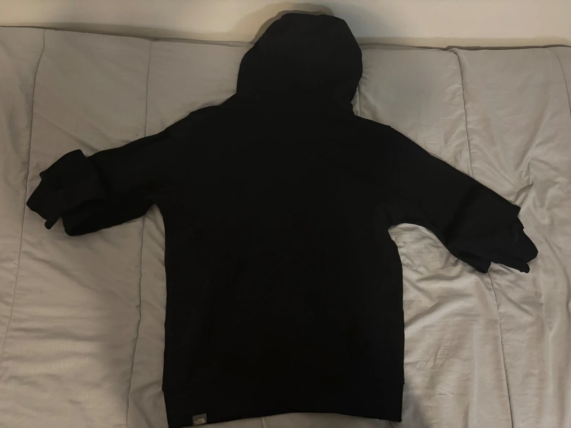 Svart hoodie från The North Face - 1