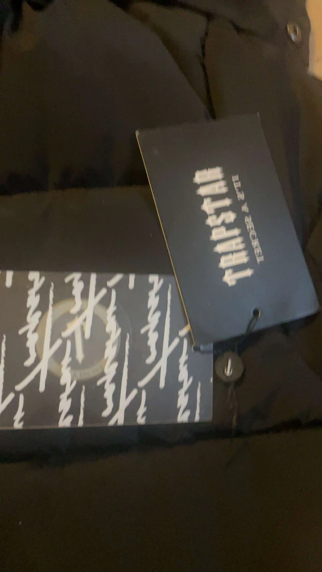 Svart pufferjacka från Trapstar - 3