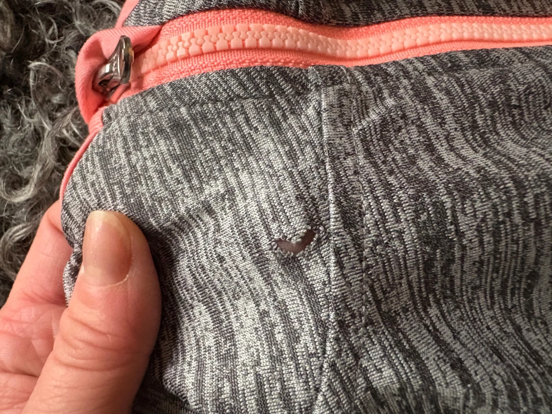 Grå träningsjacka med aprikosa detaljer - 2