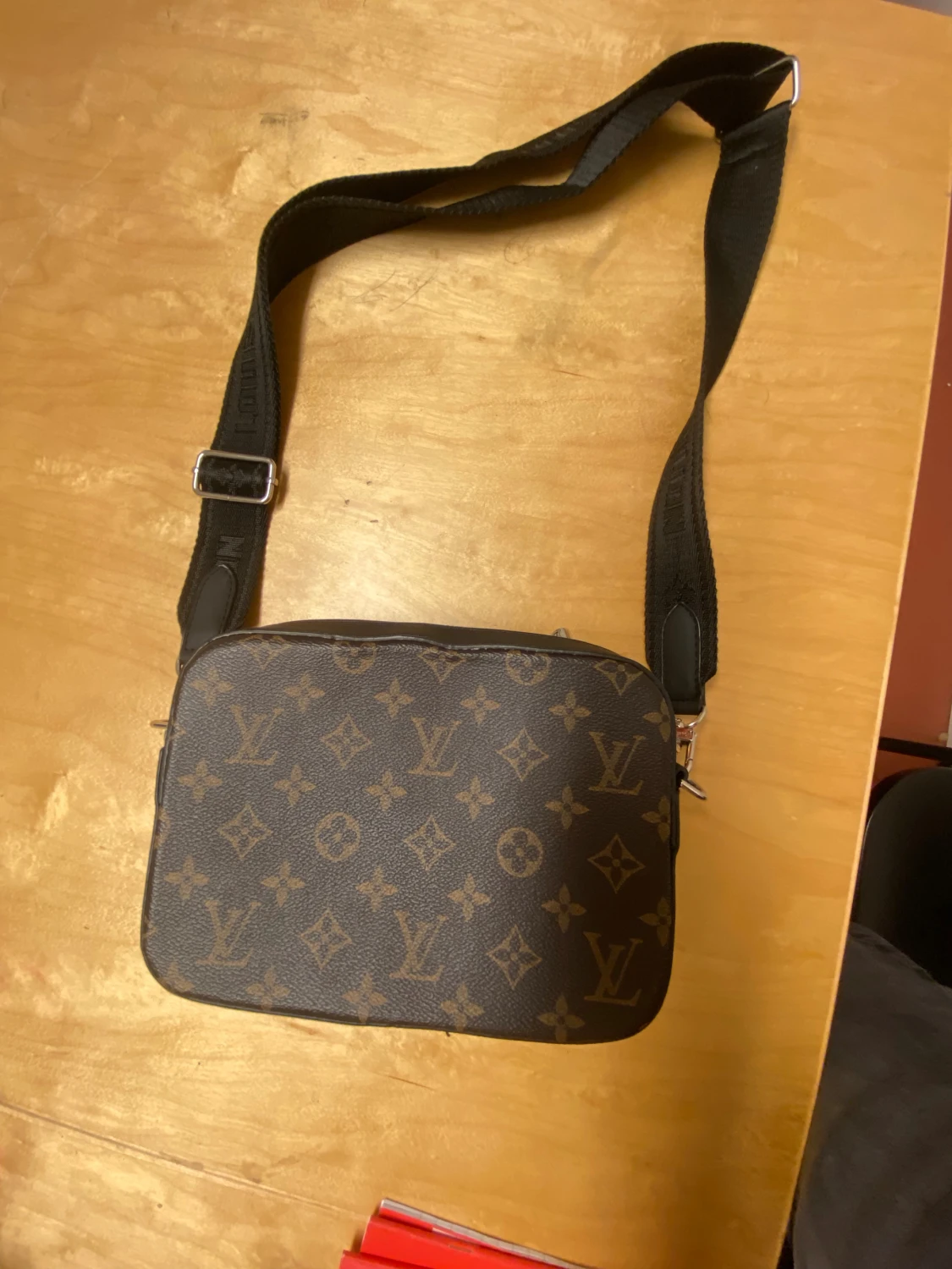 Louis Vuitton axelväska monogram brun - 2