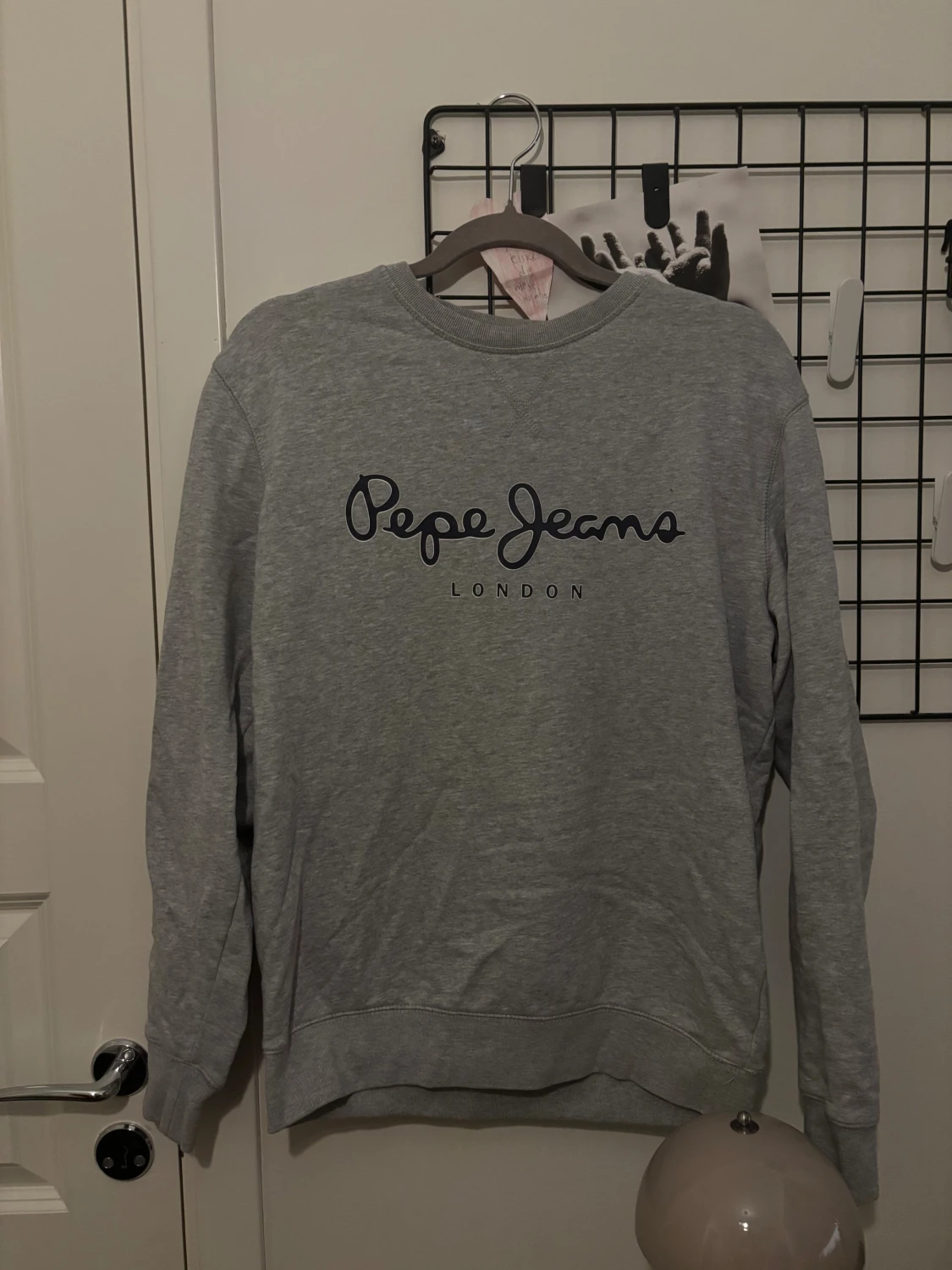 Grå sweatshirt från Pepe Jeans