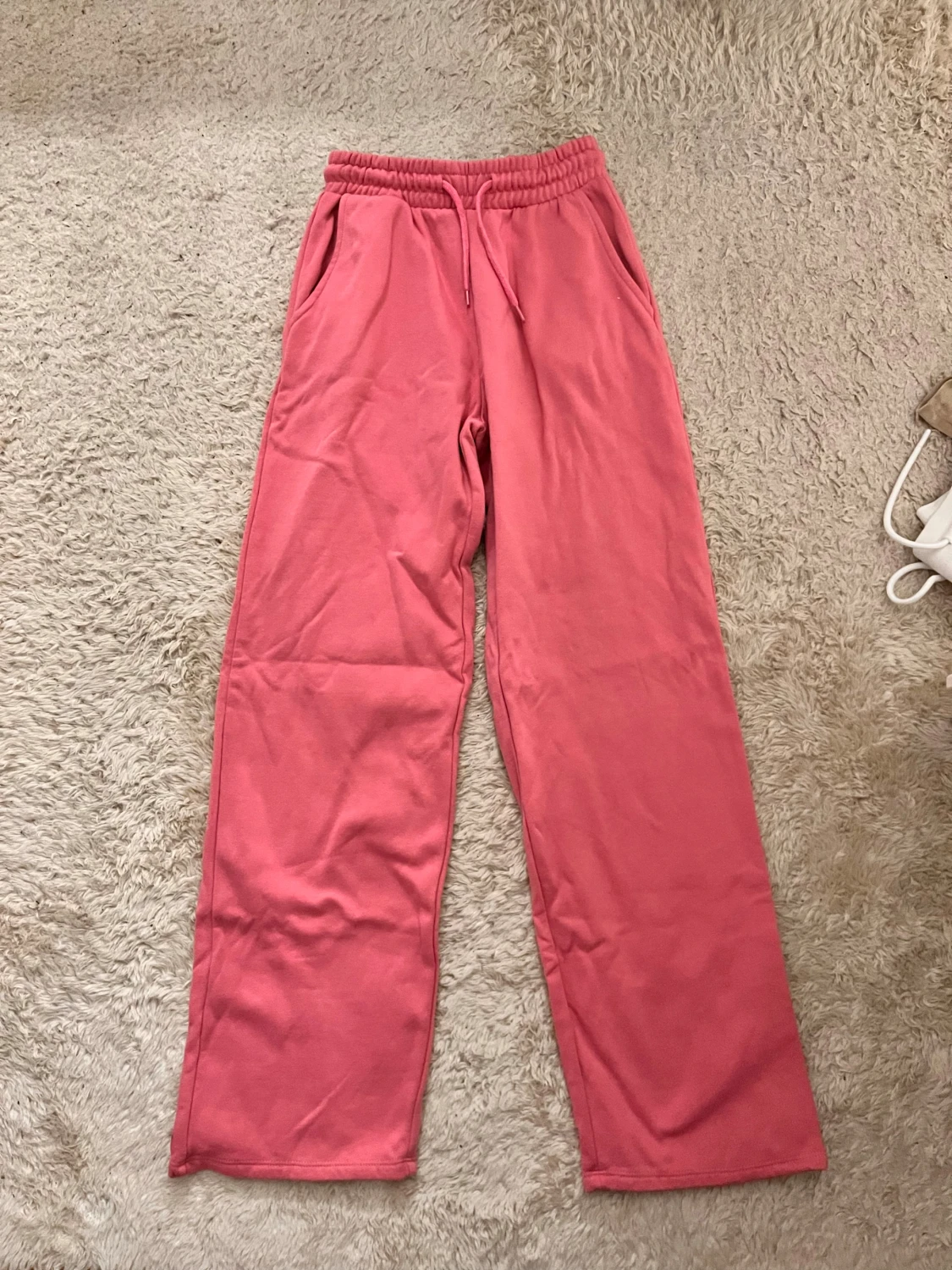 En hel PÅSE full med massa fina kläder - 4