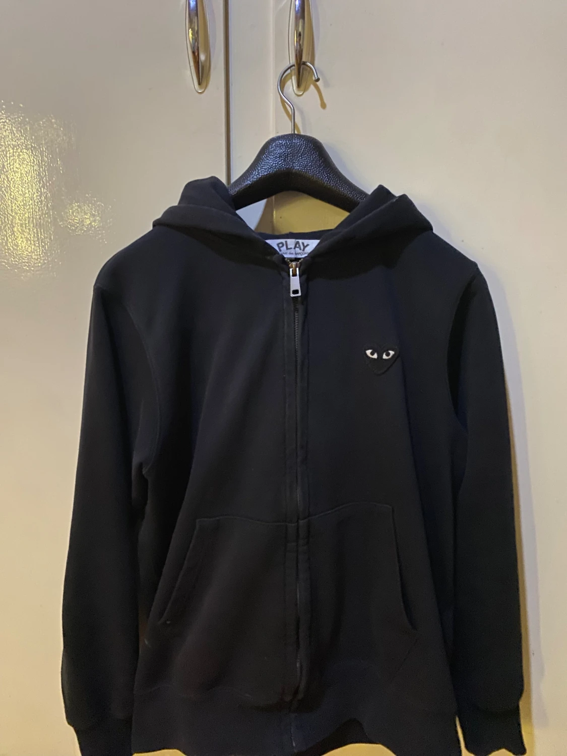 Svart hoodie Comme des Garçons Play