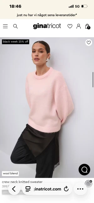 Ljusrosa stickad tröja Gina Tricot - Superfin ljusrosa stickad tröja från Gina Tricot med rund hals och ribbade muddar.     Använt fåtal gånger, som ny 