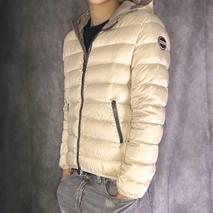 Colmar vinterjacka - Bra skick | Size S  | fraktar spårbart inom 24 timmar |  för att köpa klicka ” köp nu” | vid frågor skriv ett meddelande |