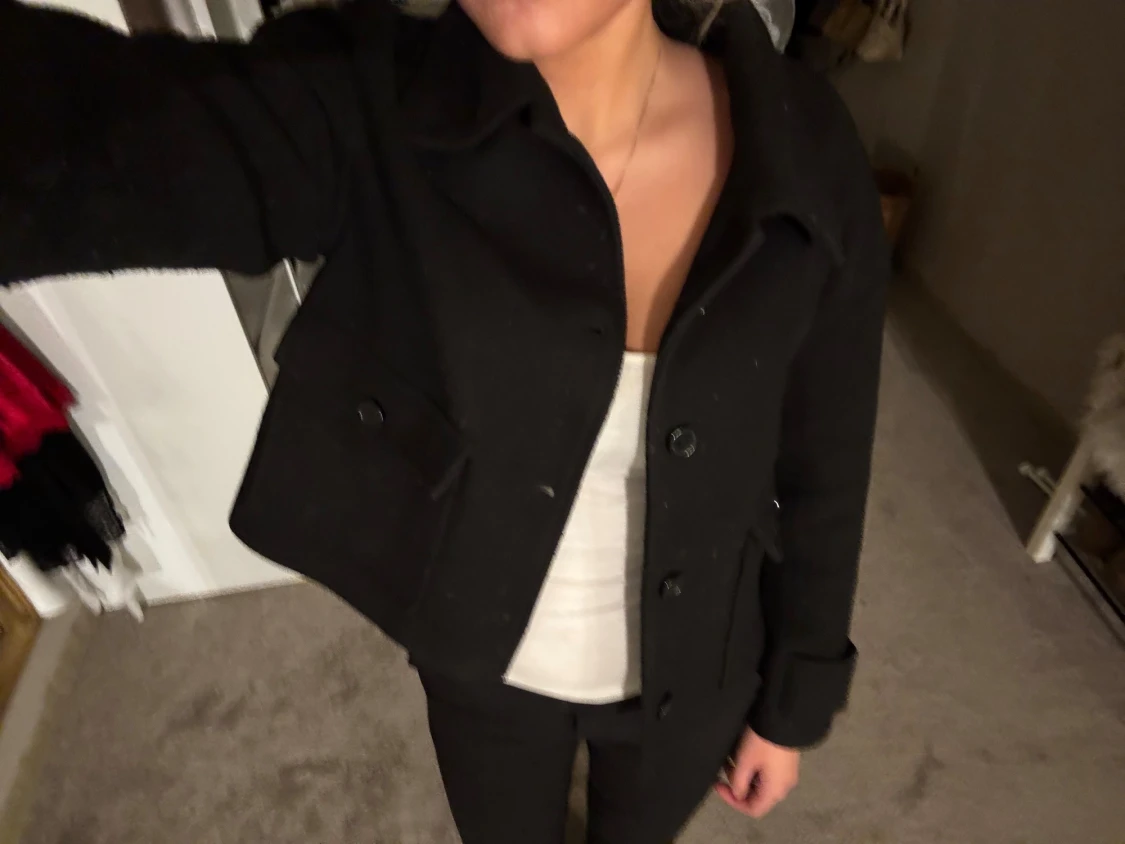 Svart kort kappa - 1