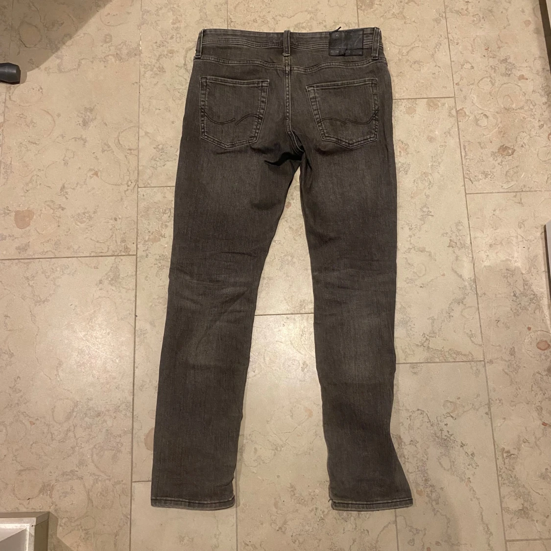Grå slim jeans Jack & Jones 31/32 - 1