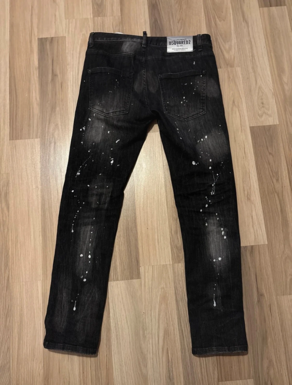 Svarta Dsquared2 jeans 46 - 1