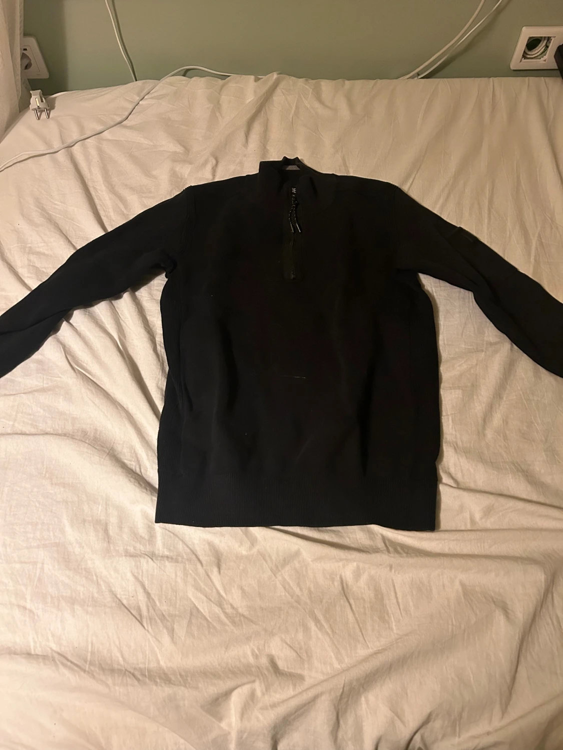 Svart stickad half zip-tröja Indicode