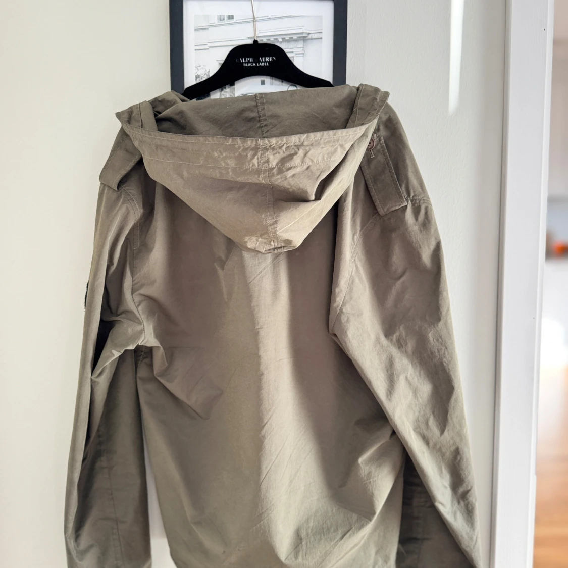 Olivgrön jacka från Saint Laurent - 1