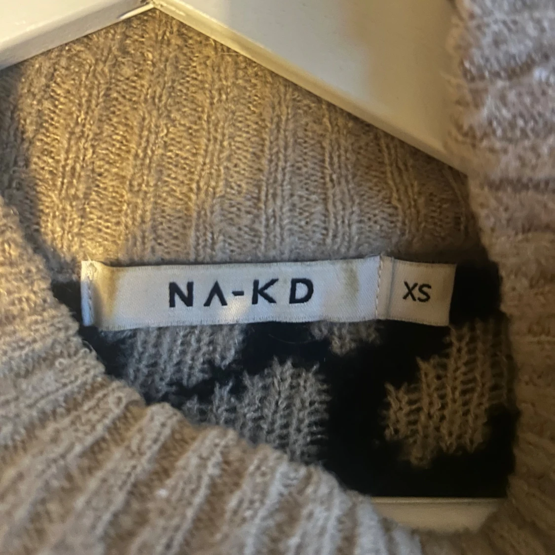 Leopardmönstrad stickad tröja NA-KD - 3