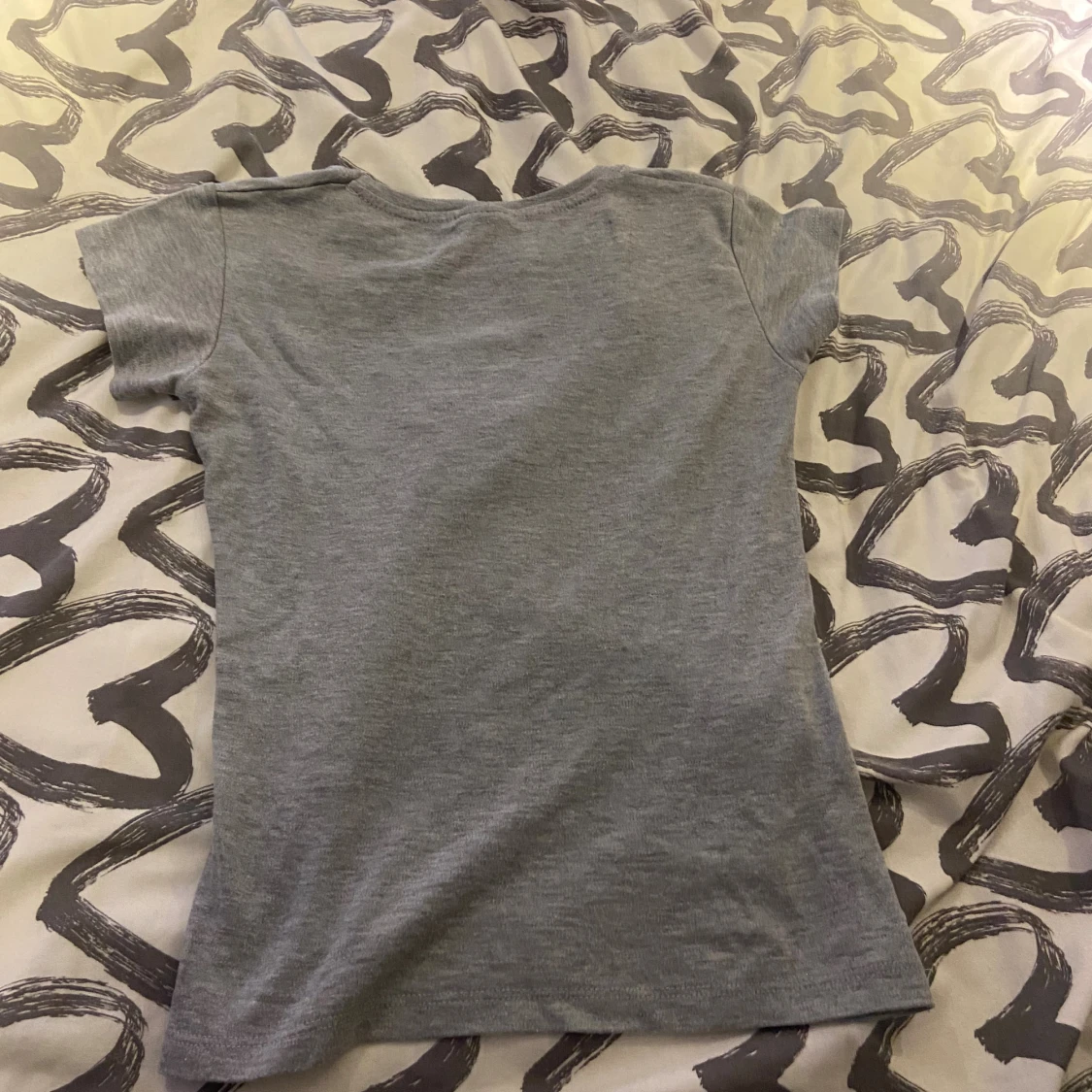 Grå Hollister t-shirt med logga - 1