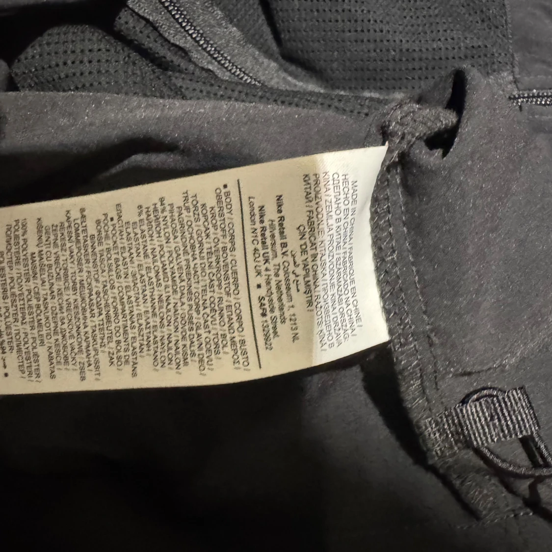 Nike svart och grå vindjacka med huva - 3