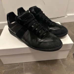  Maison Margiela gats - Bra skor, tyvärr gick de sönder, säljer dem för att jag inte behöver dem.
