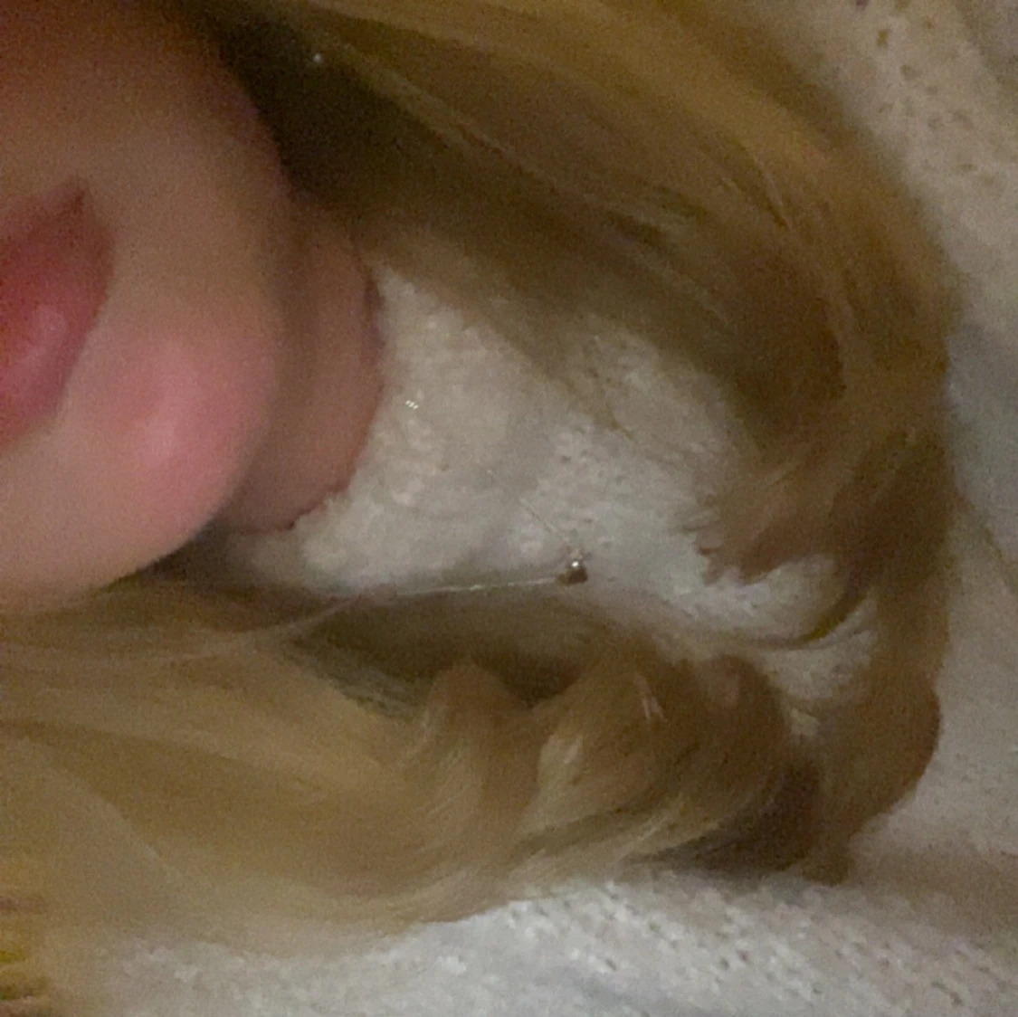 Mysig vit stickad tröja - 2