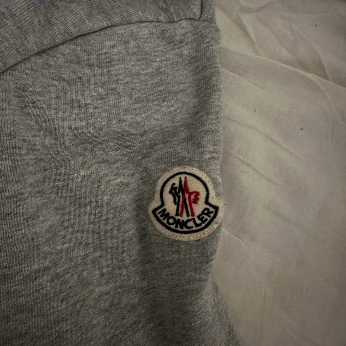 Moncler Hoodie/zip Grå strl L/3 - 1