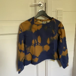 Tiedye tjocktröja - Köpt vintage i Paris, gott skick