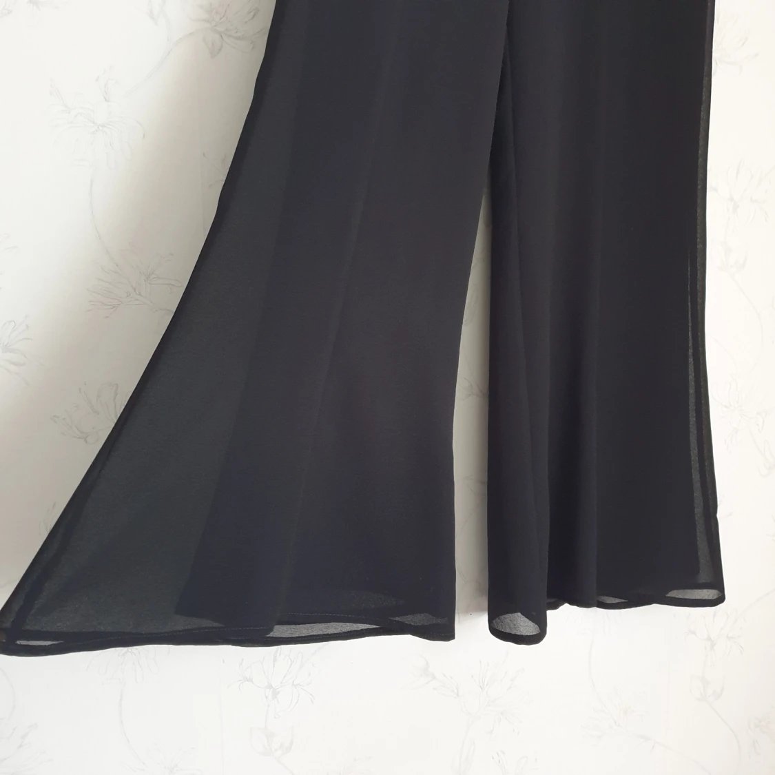 Lyxiga svarta byxor - 90