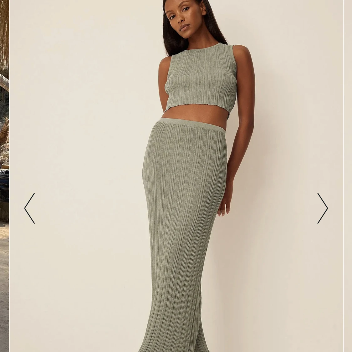 Set med kjol och topp - 90