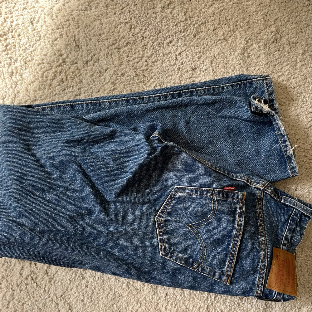 Fina jeans som tyvärr inte kommer till användning. Jeans & Byxor.