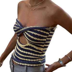 Stickad topp - One size passar mig som är XS/S