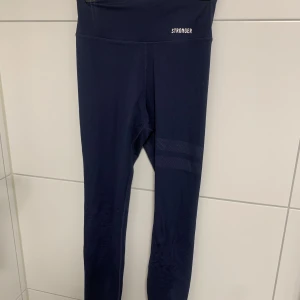 Stronger tights - Ur snygga stronger tights som tyvärr är för små! 💙