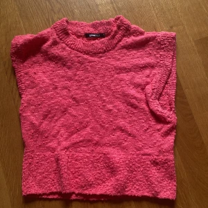 Rosa - Rosa finare tröja  Aldrig använt 