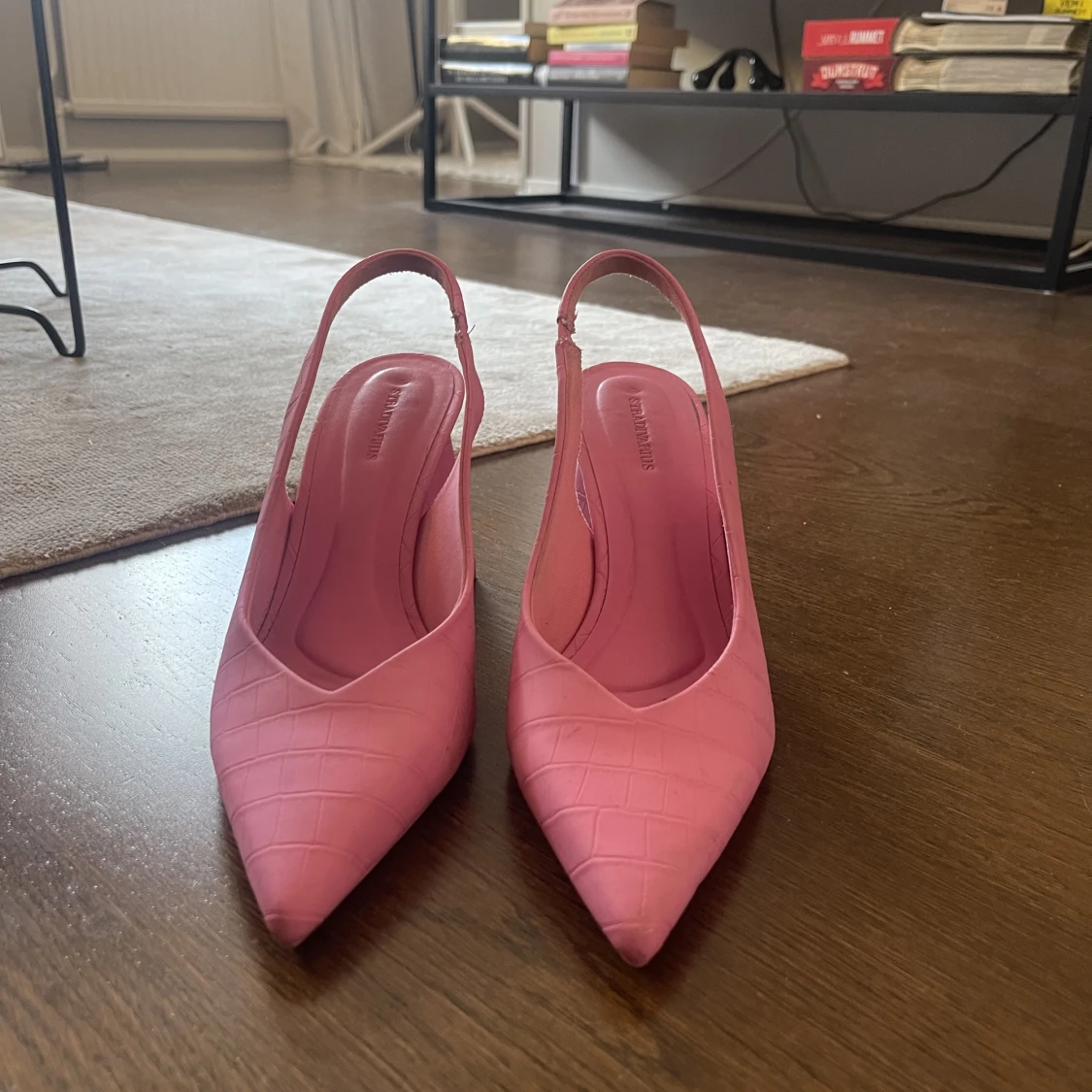 Rosa klackskor  - 90