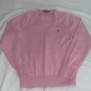 Gant tröja  - Bra skick och passar till S och XS